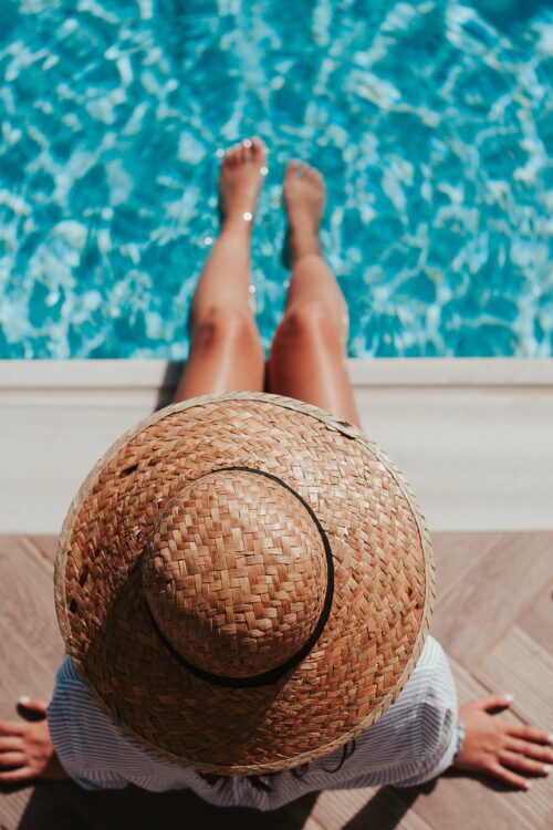 Sunscreen & Self-Care: The Ultimate Summer Skin Survival Guide (with a Touch of Spa Luxury!)